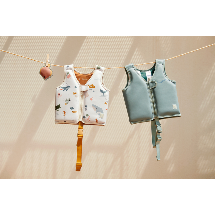 LIEWOOD Schwimmweste Dove, sea creature/sandy