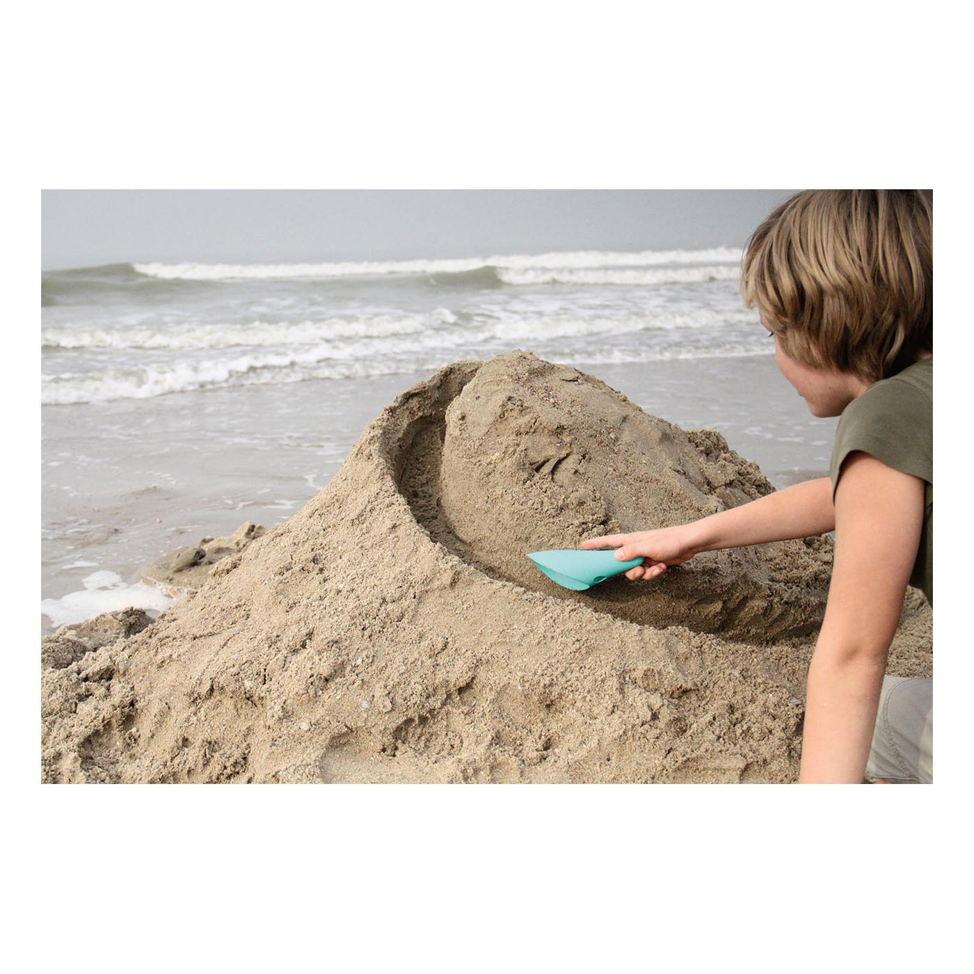 QUUT Strandspielzeug Cuppi